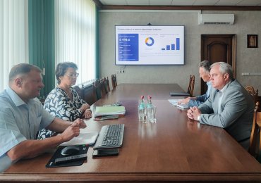 Одно из градообразующих предприятий региона — в центре внимания СЭЗ «Гомель-Ратон»